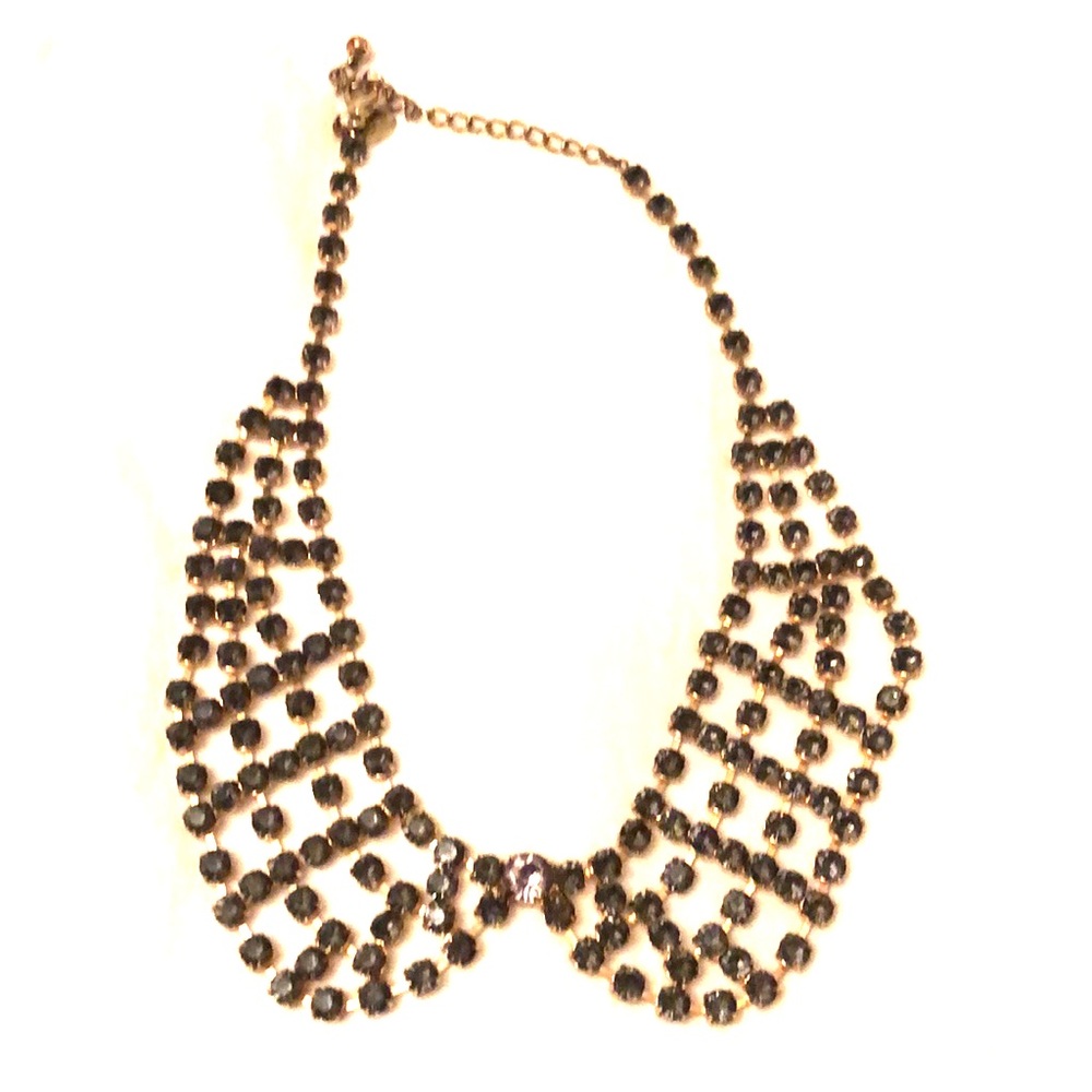 Bib necklace